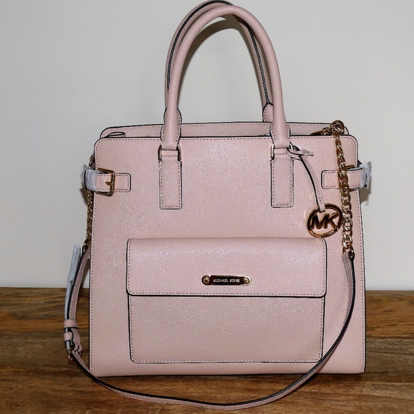 Michael Kors Handbags - NWT Michael Kors Purse Blush Pink